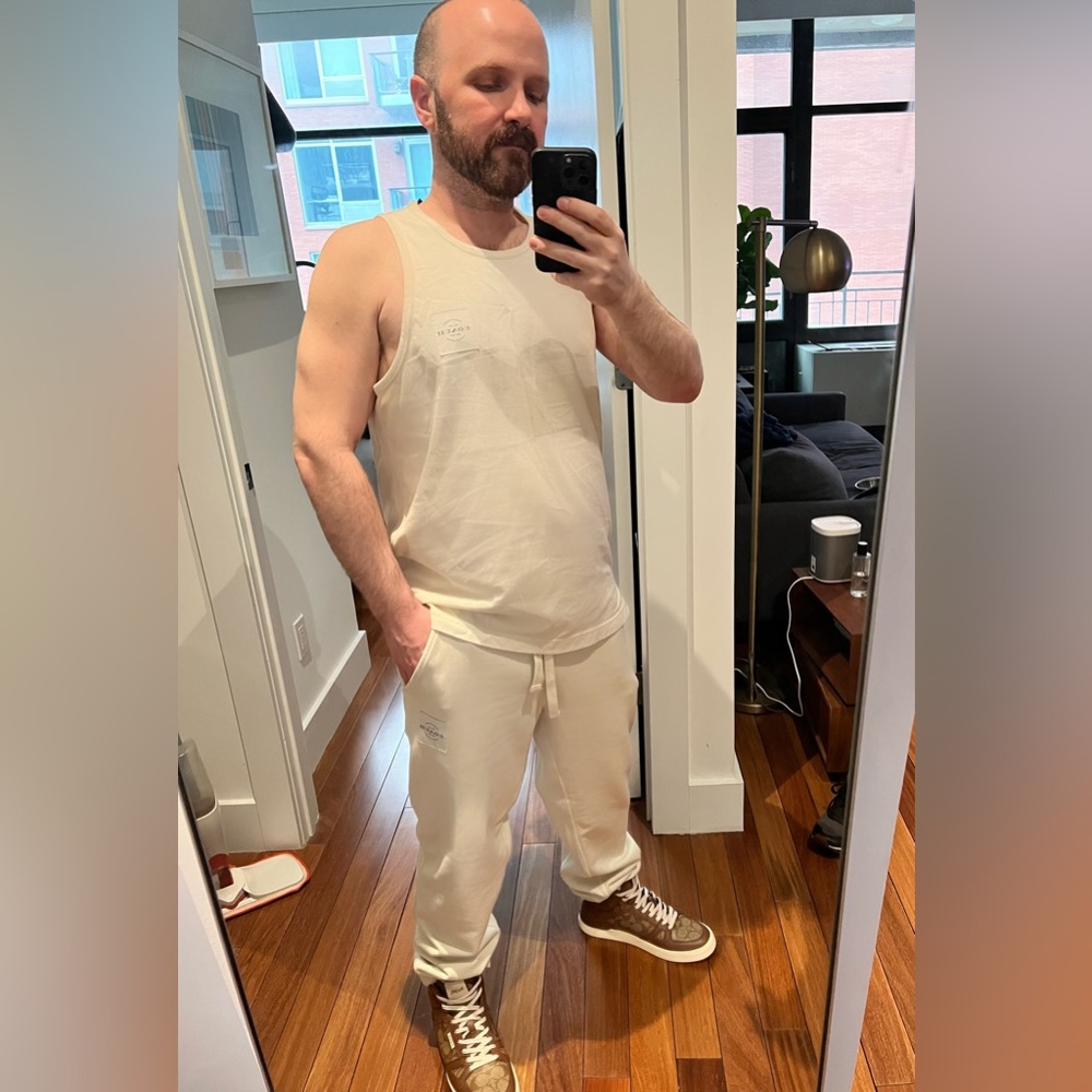 NYC Closet Cleanout - Shoes/Clothes - New Unused Underwear - Home - Electronics